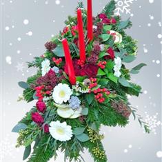 Christmas table decoration 